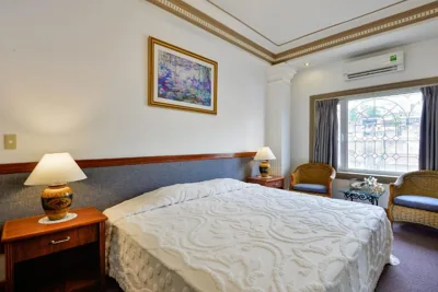 Doppel- oder Zweibett-Suite — The Spring Hotel